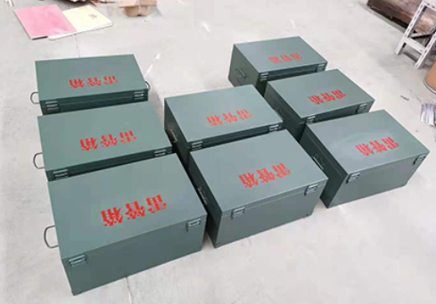 西沙炸药箱和雷管箱一般是怎么存放的？